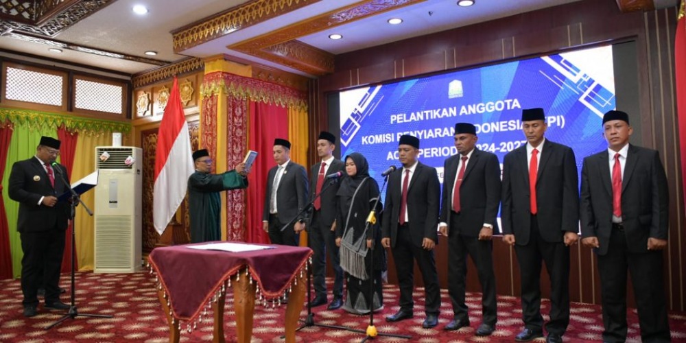 Pj Gubernur Safrizal Lantik Anggota KPI Aceh Periode 2024-2027